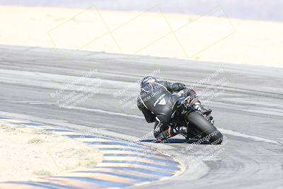 media/Nov-02-2025-CVMA (Sun) [[337aff29ab]]/Race 5-Amateur Formula Middleweight/